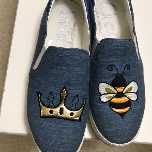 circus by sam edelman queen bee